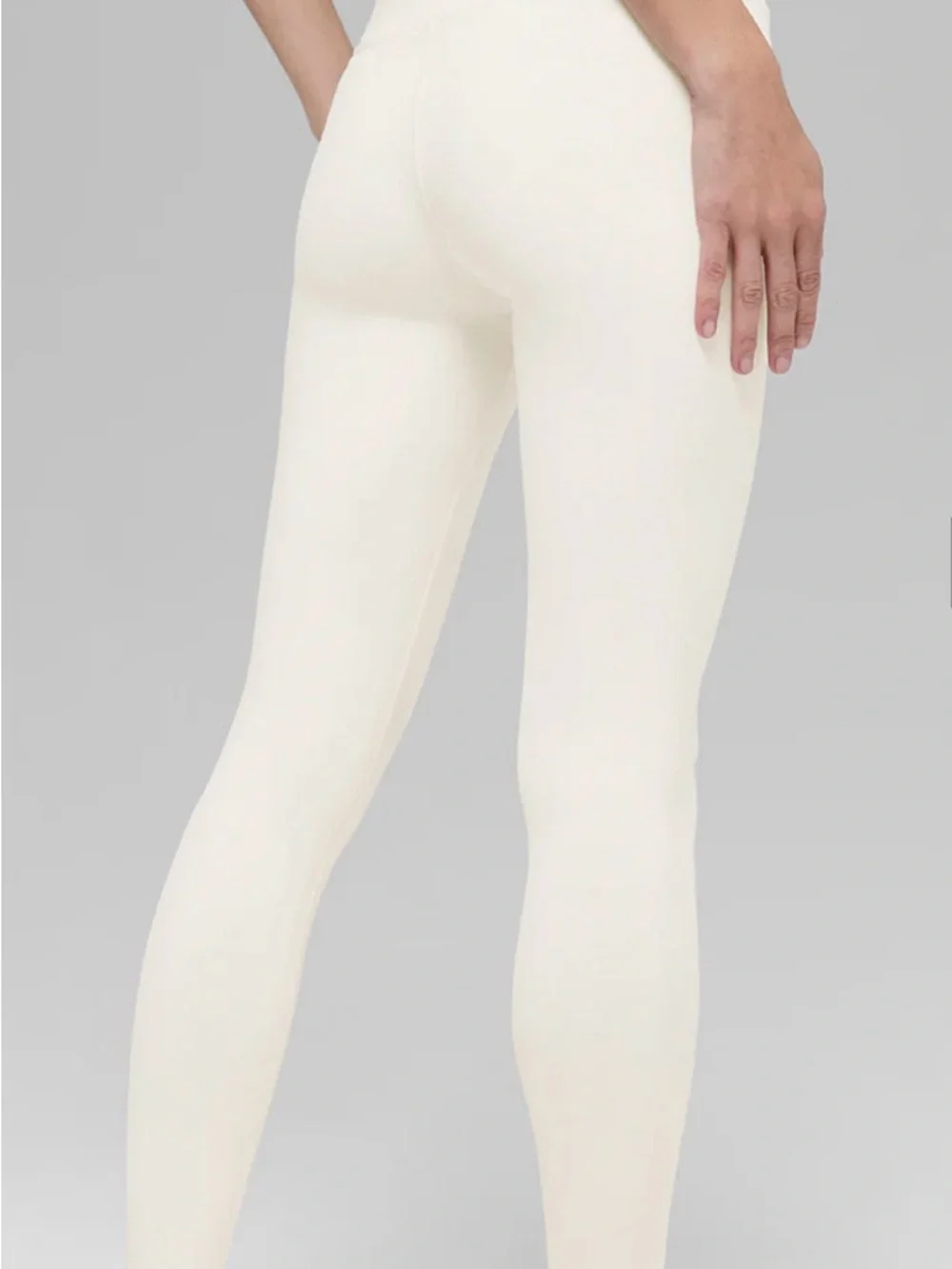 ALO High-Waist Airbrush Legging in Ivory - Picture 2 of 4